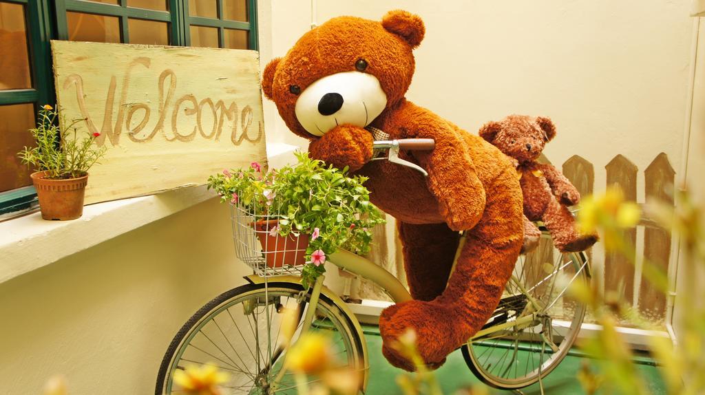 The Big Bear Home Malacca Екстериор снимка