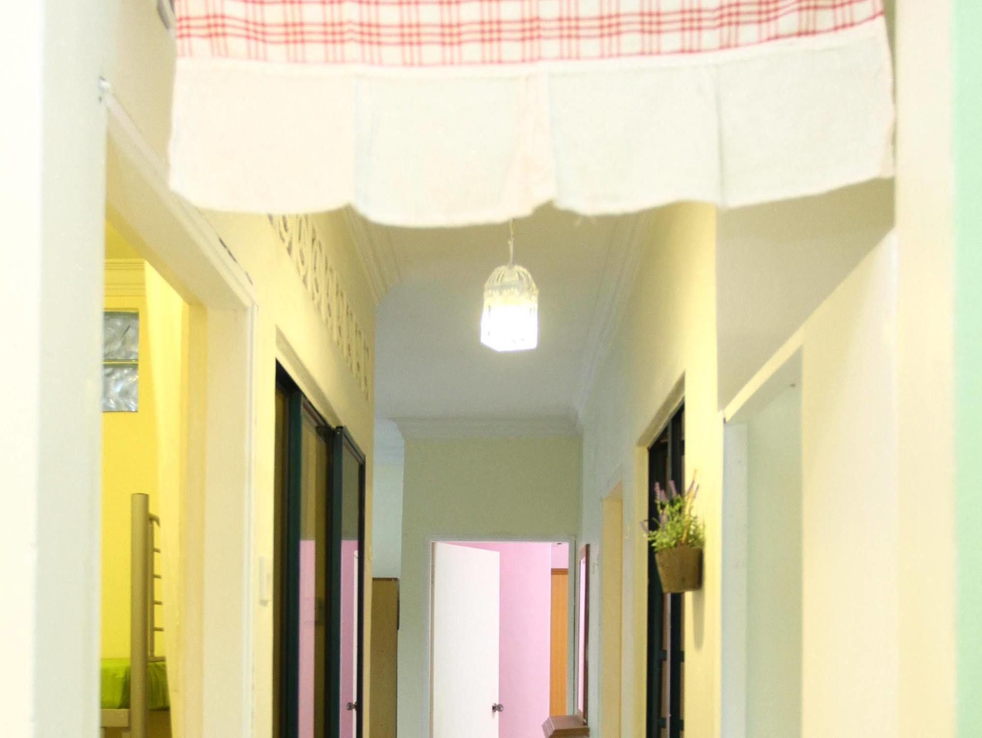 The Big Bear Home Malacca Екстериор снимка